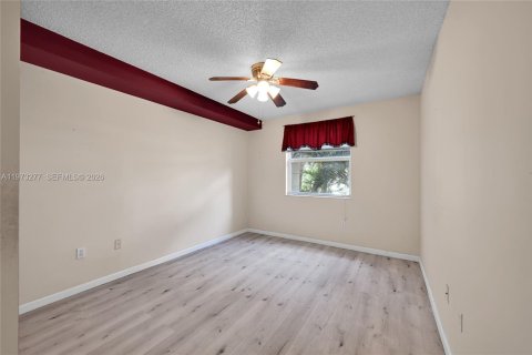 Condominio en venta en Sunny Isles Beach, Florida, 2 dormitorios, 95.13 m2 № 2033509 - foto 20