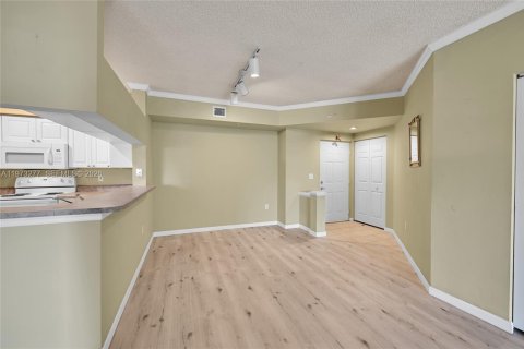 Condominio en venta en Sunny Isles Beach, Florida, 2 dormitorios, 95.13 m2 № 2033509 - foto 6