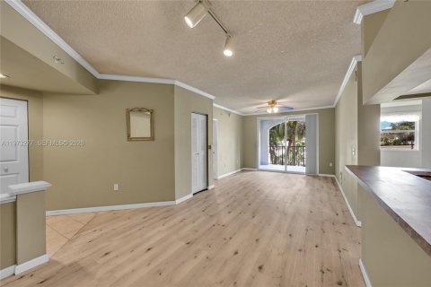 Condominio en venta en Sunny Isles Beach, Florida, 2 dormitorios, 95.13 m2 № 2033509 - foto 5