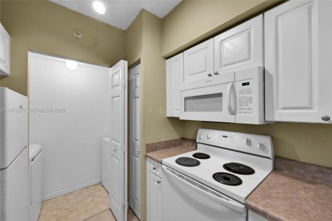 Condominio en venta en Sunny Isles Beach, Florida, 2 dormitorios, 95.13 m2 № 2033509 - foto 3