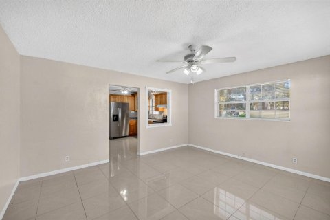 Appartement à louer à Fort Lauderdale, Floride: 1 chambre, 65.03 m2 № 2429824 - photo 5