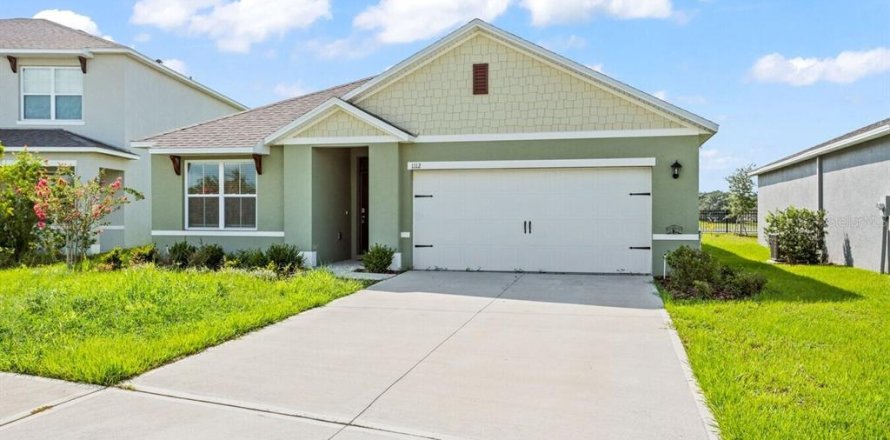 Casa en Davenport, Florida 3 dormitorios, 160.26 m2 № 2283542