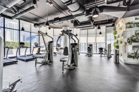 Condo in Miami, Florida, 3 bedrooms  № 1992041 - photo 9