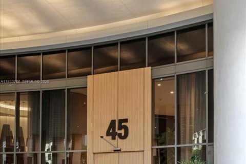 Купить кондоминиум в Майами, Флорида 3 спальни, 126.72м2, № 1992041 - фото 27