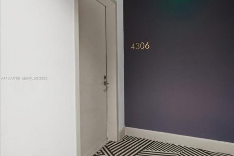 Купить кондоминиум в Майами, Флорида 3 спальни, 126.72м2, № 1992041 - фото 30