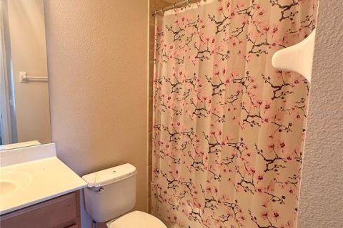 Adosado en venta en Mount Dora, Florida, 4 dormitorios, 190.64 m2 № 2127751 - foto 14