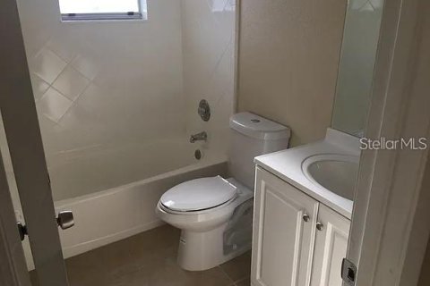 Villa ou maison à louer à Kissimmee, Floride: 3 chambres, 107.02 m2 № 2095392 - photo 8