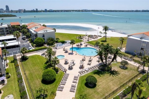Condominio en venta en Clearwater, Florida, 2 dormitorios, 109.72 m2 № 1719230 - foto 30