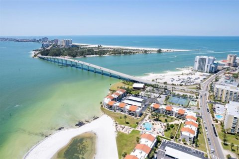 Condominio en venta en Clearwater, Florida, 2 dormitorios, 109.72 m2 № 1719230 - foto 4