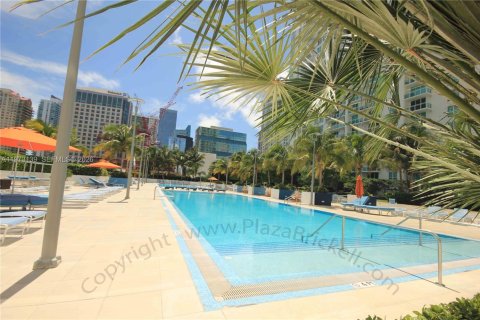 Condo in Miami, Florida, 1 bedroom  № 2033229 - photo 19