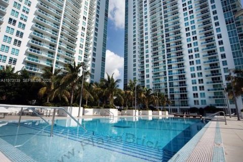 Condo in Miami, Florida, 1 bedroom  № 2033229 - photo 14