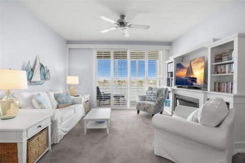 Condo in South Pasadena, Florida, 2 bedrooms  № 2158030 - photo 6