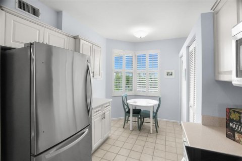 Condo in South Pasadena, Florida, 2 bedrooms  № 2158030 - photo 17