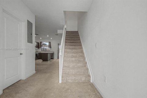 Touwnhouse à vendre à Homestead, Floride: 3 chambres, 123.37 m2 № 2018013 - photo 6