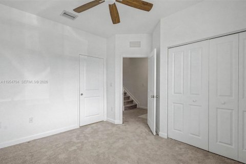 Touwnhouse à vendre à Homestead, Floride: 3 chambres, 123.37 m2 № 2018013 - photo 13
