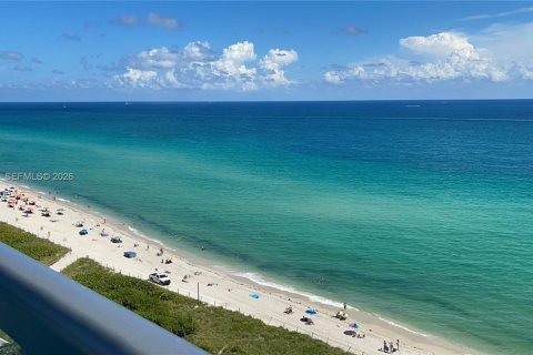 Copropriété à vendre à Miami Beach, Floride: 2 chambres, 119.84 m2 № 1998694 - photo 28