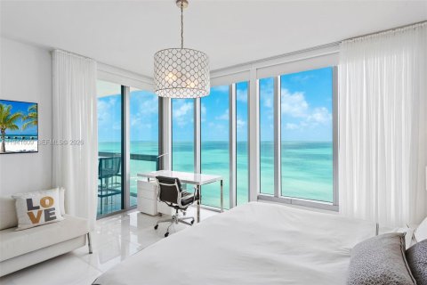 Copropriété à vendre à Miami Beach, Floride: 2 chambres, 119.84 m2 № 1998694 - photo 4