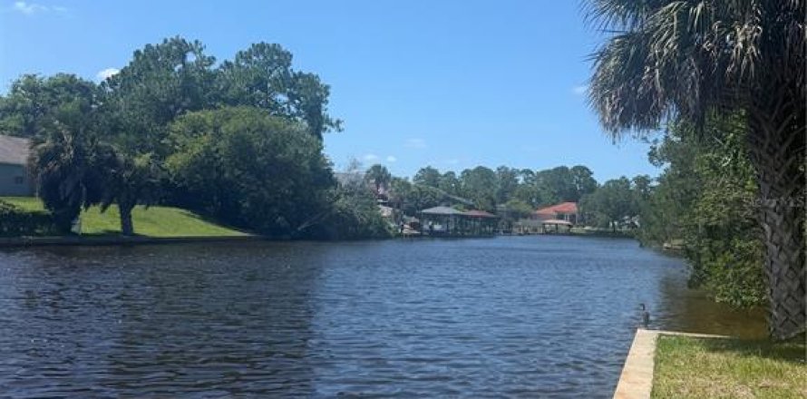 Terreno en Palm Coast, Florida № 2148980