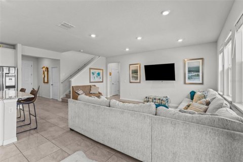 House in Bradenton, Florida 4 bedrooms, 256.04 sq.m. № 2217210 - photo 8