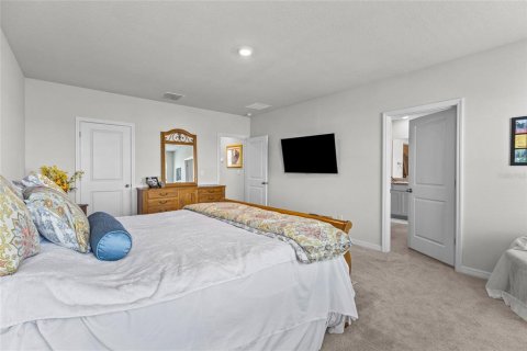 House in Bradenton, Florida 4 bedrooms, 256.04 sq.m. № 2217210 - photo 22