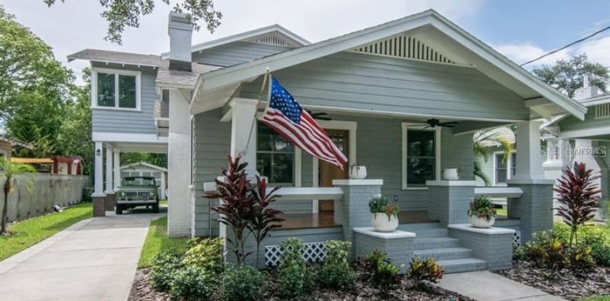 Villa ou maison à Tampa, Floride 3 chambres, 210.42 m2 № 2416867