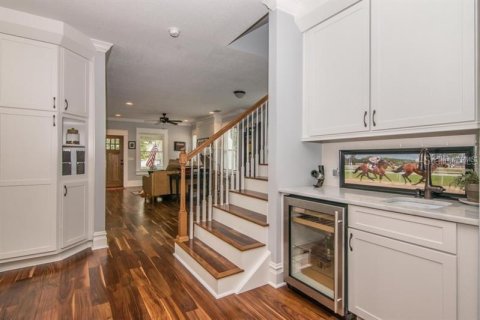 Villa ou maison à vendre à Tampa, Floride: 3 chambres, 210.42 m2 № 2416867 - photo 6