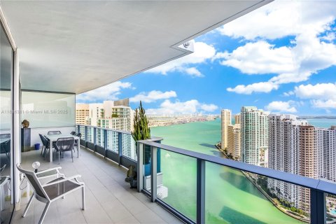 Copropriété à louer à Miami, Floride: 2 chambres, 139.35 m2 № 1821549 - photo 2