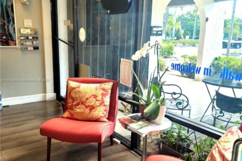 Immobilier commercial à vendre à Hollywood, Floride № 1958202 - photo 2