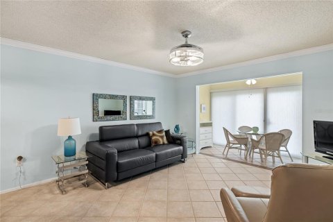 Condo in Venice, Florida, 2 bedrooms  № 1590226 - photo 10
