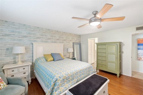 Condo in Venice, Florida, 2 bedrooms  № 1590226 - photo 20