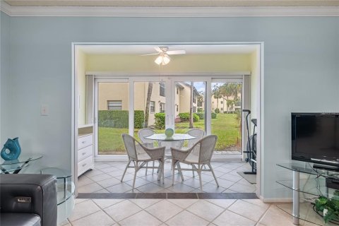 Condo in Venice, Florida, 2 bedrooms  № 1590226 - photo 14