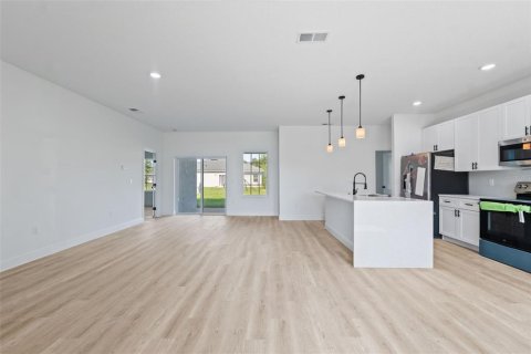 House in Ocala, Florida 4 bedrooms, 162.67 sq.m. № 1886032 - photo 7