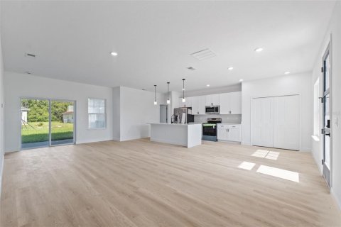 House in Ocala, Florida 4 bedrooms, 162.67 sq.m. № 1886032 - photo 8