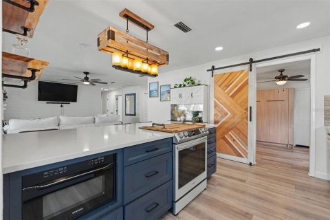 Villa ou maison à vendre à Clearwater, Floride: 3 chambres, 128.58 m2 № 2137779 - photo 5