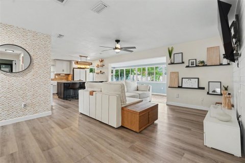 Villa ou maison à vendre à Clearwater, Floride: 3 chambres, 128.58 m2 № 2137779 - photo 10