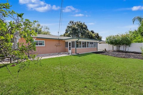 Villa ou maison à vendre à Clearwater, Floride: 3 chambres, 128.58 m2 № 2137779 - photo 22