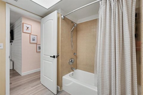 Villa ou maison à vendre à Clearwater, Floride: 3 chambres, 128.58 m2 № 2137779 - photo 14