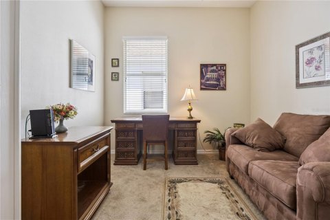 House in Leesburg, Florida 3 bedrooms, 176.24 sq.m. № 2277584 - photo 11