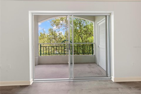 Condo in Sarasota, Florida, 2 bedrooms № 2156273 - photo 28