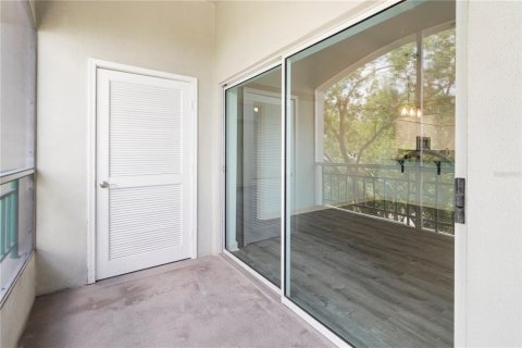 Condo in Sarasota, Florida, 2 bedrooms № 2156273 - photo 30