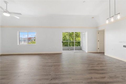 Condo in Sarasota, Florida, 2 bedrooms № 2156273 - photo 20