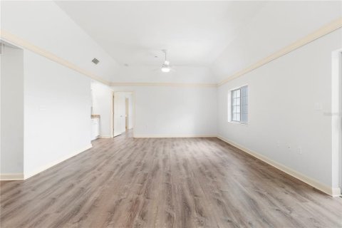 Condo in Sarasota, Florida, 2 bedrooms № 2156273 - photo 24
