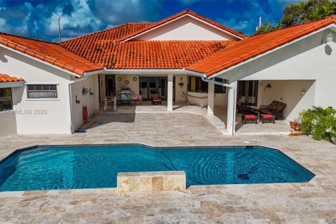 Villa ou maison à vendre à Miami, Floride: 5 chambres, 362.6 m2 № 2080383 - photo 24