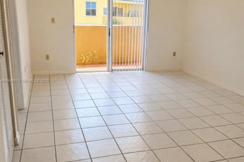 Снять в аренду кондоминиум в Майами, Флорида 1 спальня, 78.78м2, № 2004061 - фото 20