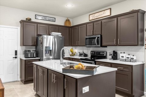 Casa en venta en Ocala, Florida, 4 dormitorios, 233.18 m2 № 1597464 - foto 15