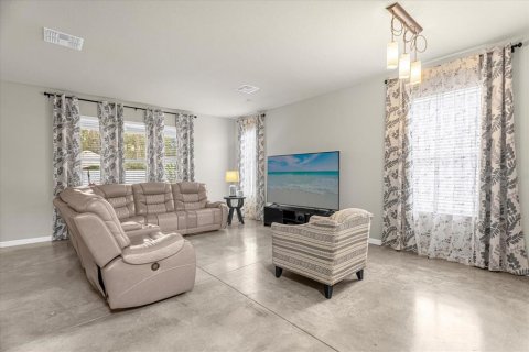 Casa en venta en Ocala, Florida, 4 dormitorios, 233.18 m2 № 1597464 - foto 6