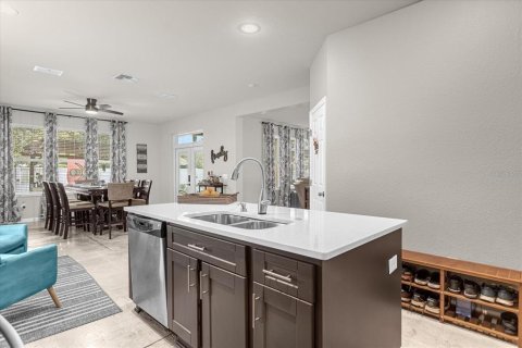 Casa en venta en Ocala, Florida, 4 dormitorios, 233.18 m2 № 1597464 - foto 18