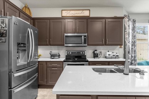 Casa en venta en Ocala, Florida, 4 dormitorios, 233.18 m2 № 1597464 - foto 17