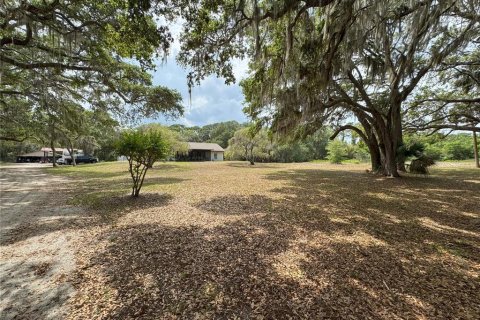 House in Oak Hill, Florida 3 bedrooms, 198.44 sq.m. № 1679131 - photo 28