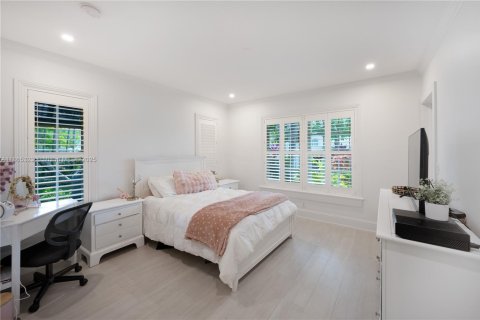 Купить виллу или дом в Бока-Ратон, Флорида 5 спален, 357.77м2, № 1923048 - фото 19